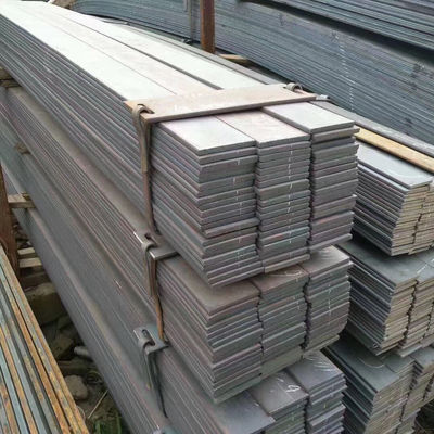 Yüksek Mükemmel Şekillendirilebilirliğe Sahip Eşit Cilalı SS 304 Düz Çubuk