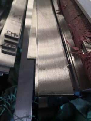 304 Lehçe Paslanmaz Çelik Düz Bar 2 * 45mm 3 * 50mm SUS304 Dikdörtgen Bar 2b Yüzey