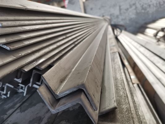 Sıcak Haddelenmiş Çelik No 1 ASTM 20X3MM Paslanmaz Köşebent